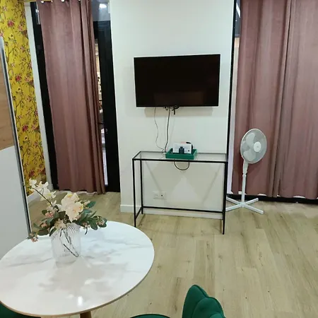 Moderne En Plein Cente De Apartment Paris